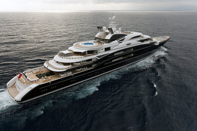 serene-yacht-1