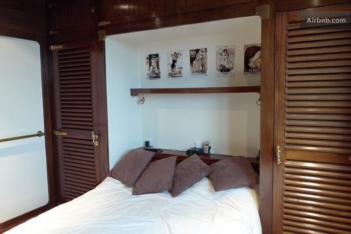 2-bedroom-apartment-boulevard-saint-germain-2