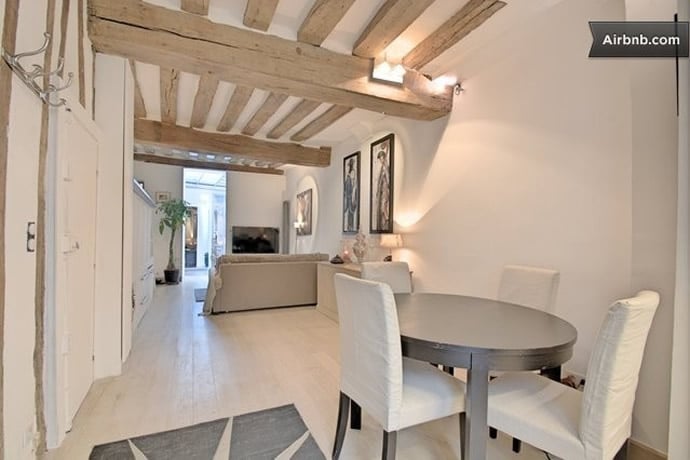 2-bedroom-loft-rue-des-ecoles-3