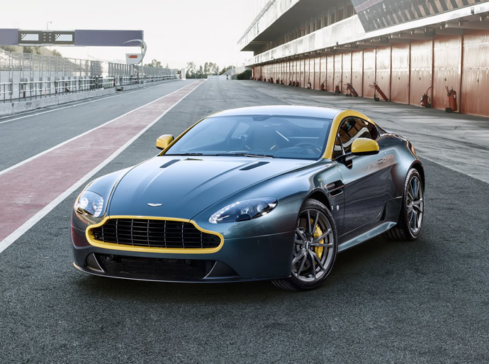 Aston Martin introduces special edition V8 Vantage N430 wrapped in racing livery
