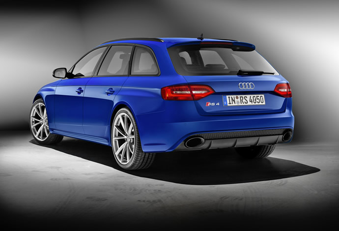 audi-rs4-avant-3