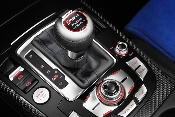 audi-rs4-avant-7