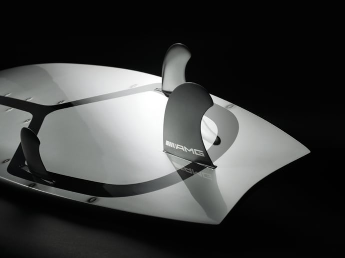 mercedes-benz-surfboard-3