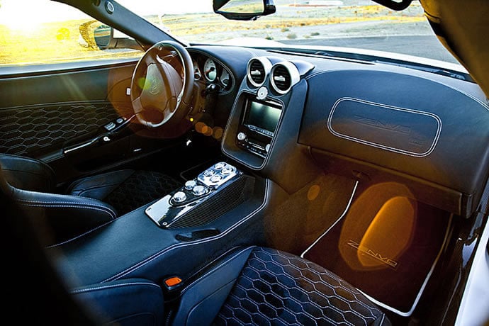 zenvo-st1-2