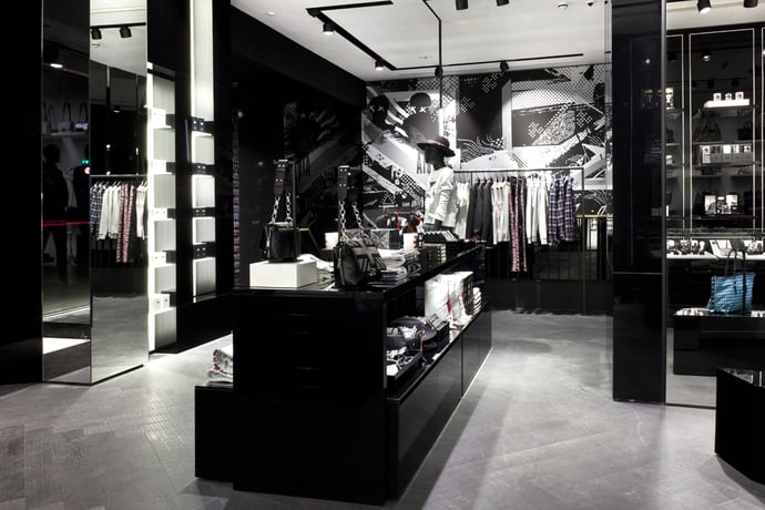 karl-london-4