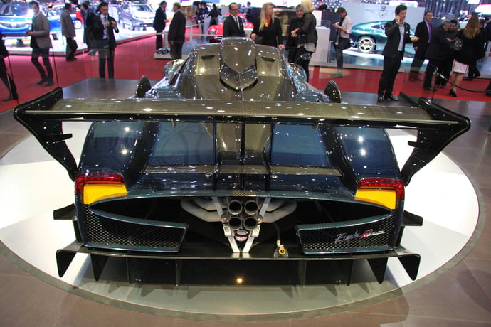 pagani-zonda-revolucion -3