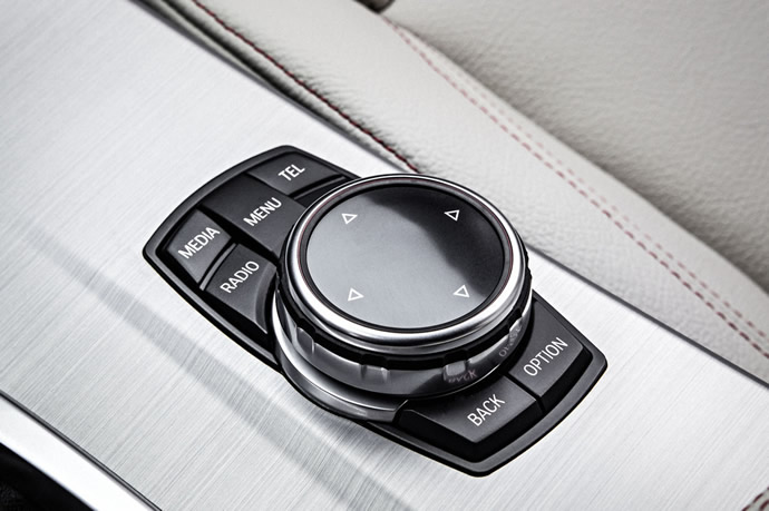 2015-bmw-x4-10