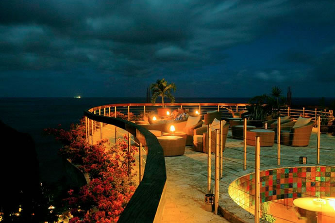 jade-mountain-dining-4