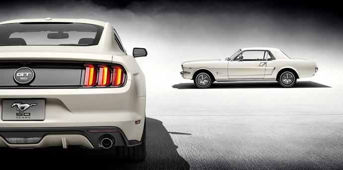 2015-ford-mustang-50-years-convertible-5