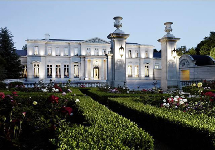 los-angeles-fleur-de-lys-estate