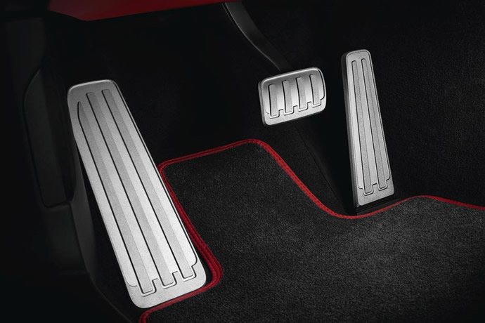 porsche-exclusive-panamera-turbo-s-7