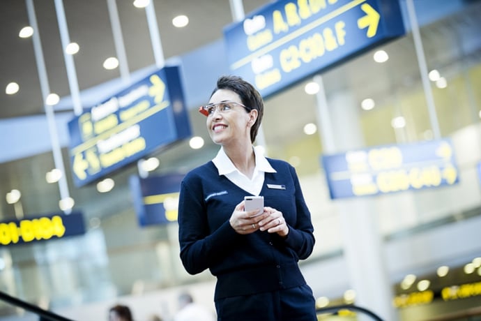 copenhagen-airport-staff-google-glass-2