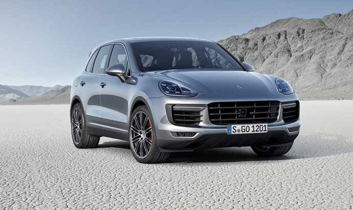 2015-porsche-cayenne-2
