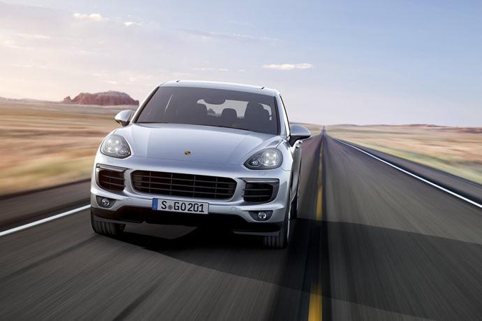 2015-porsche-cayenne-5