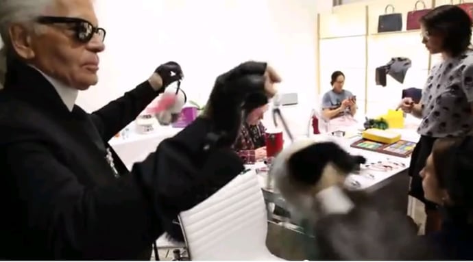 Now playing: Pure! Brutal! Glamour!, Fendi’s latest video by French filmmaker Loic Prigent