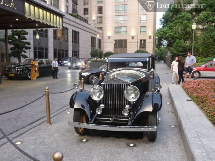 The star of Peninsula Shanghai's fleet - A 1934 Rolls Royce Phantom restored to its original glory. 