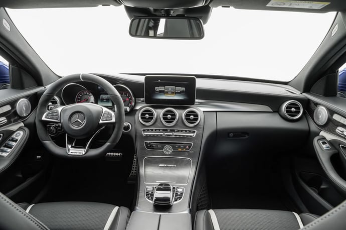 2015-mercedes-amg-c63-7