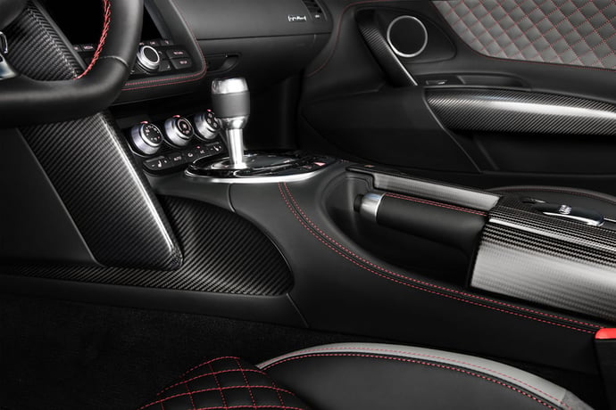 2015-audi-r8-competition-2