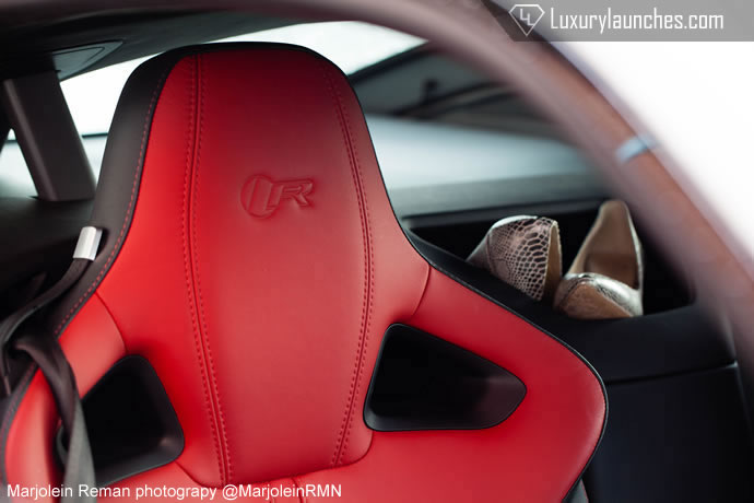 jaguar-f-type-r-coupe-011
