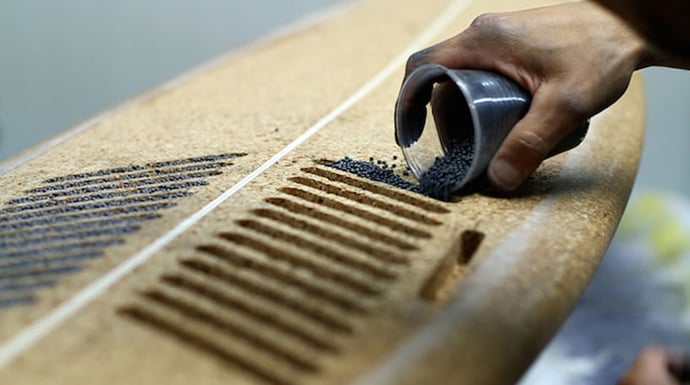 mercedes-benz-surfboard-3