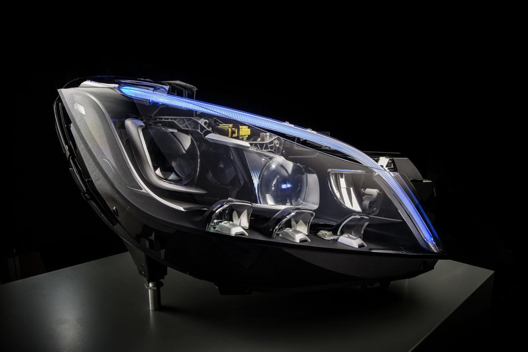 Mercedes-Benz new Multibeam LED headlight packs in a whopping 84