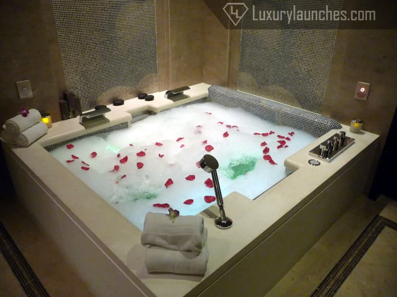 Jacuzzi