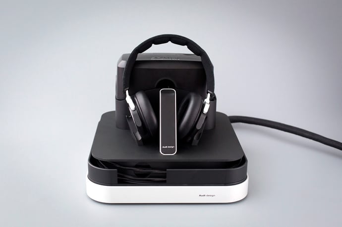 audi-vr-headset-3