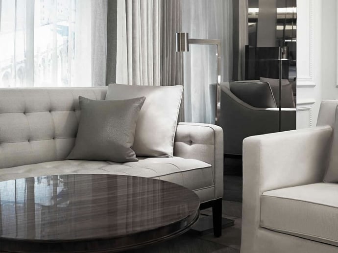 seating-in-guestroom