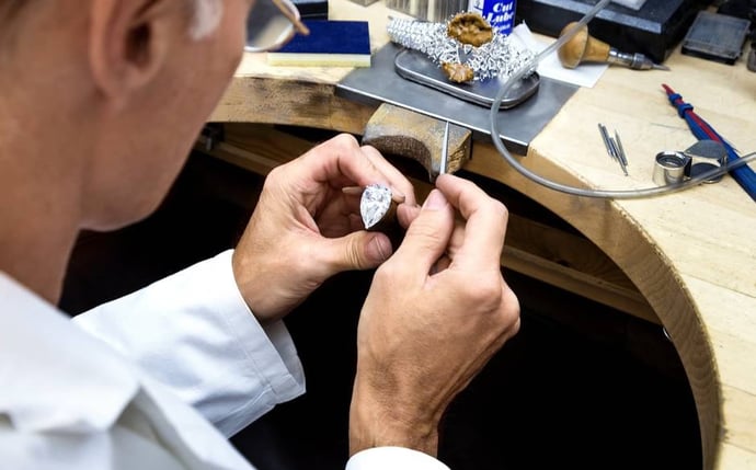 worlds-most-valuable-timepiece-5