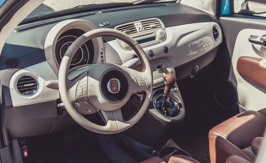 2015-Fiat-500C-1957-Edition-9