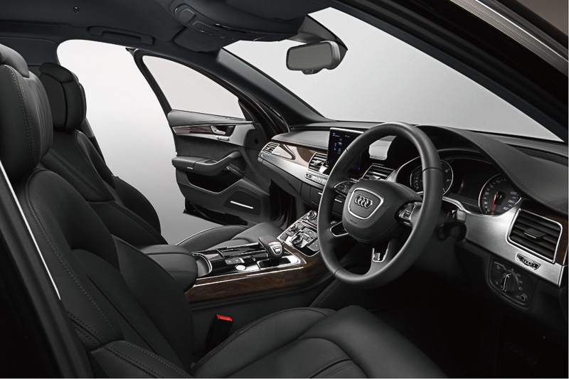 japan-launches-audi-a8-2