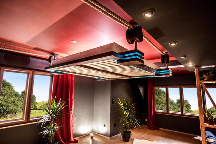 Fancy-a-hanging-bed-3