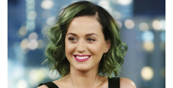 Katy-Perry-face-of-Moschino-2