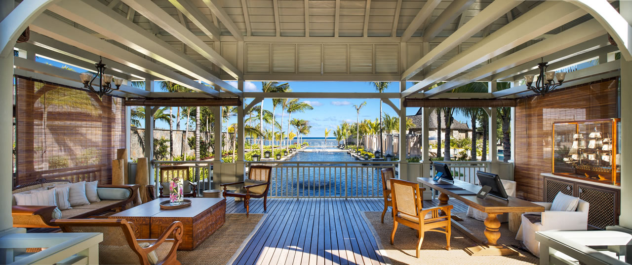 st-regis-mauritius-Welcome Pavilion Twilight