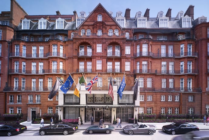 Claridges-London_Claridges-Exterior-with-people
