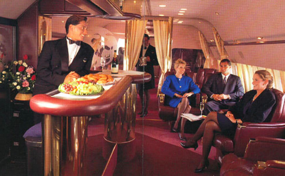 A look inside - Travelling first class in 1989 - Luxurylaunches