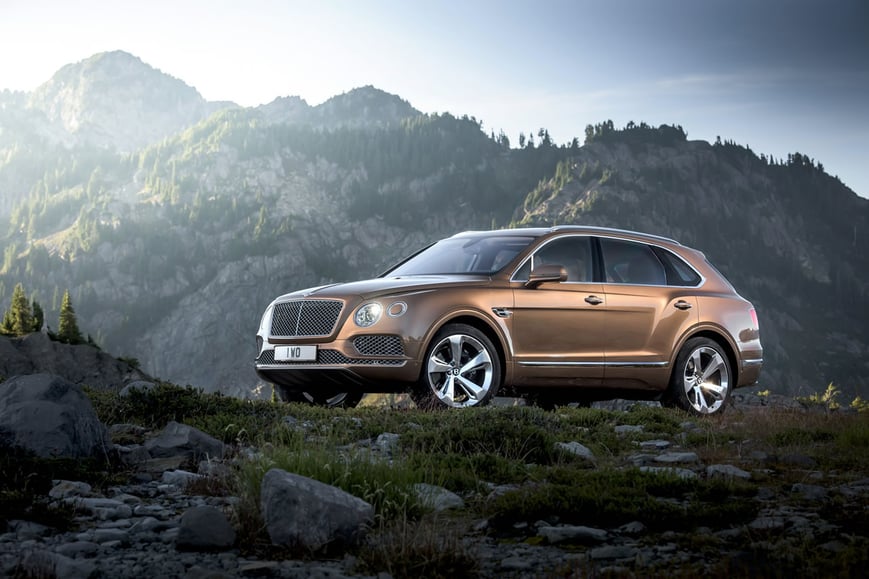 2017-Bentley-Bentayga (13)