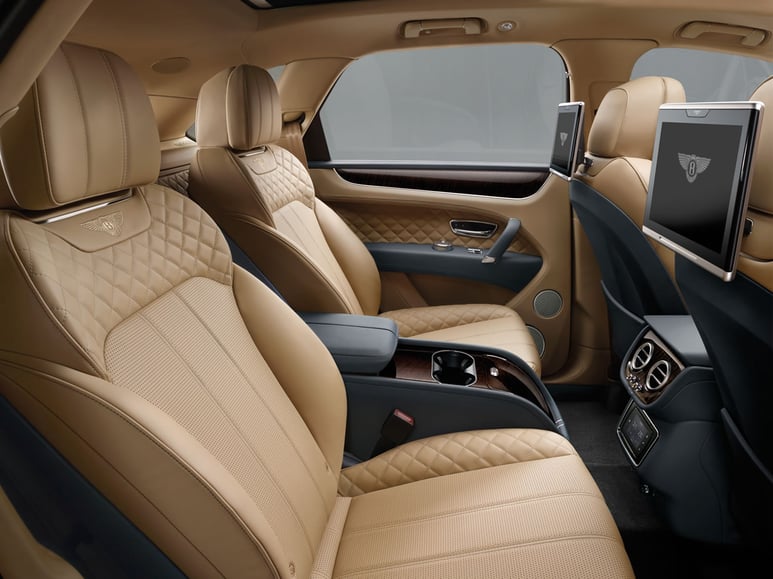2017-Bentley-Bentayga (5)