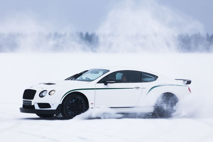 Bentayga makes Power on Ice Debut  (7)