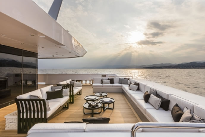 Monaco Yacht Show 8