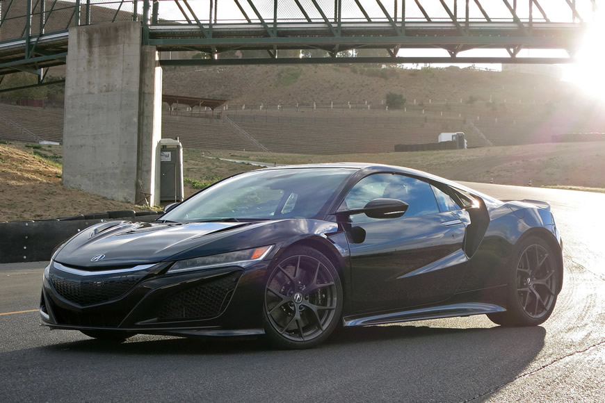 01-2017-acura-nsx-1