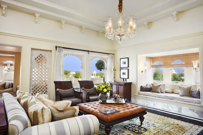 Living room of the Kohinoor Suite with private swimming pool