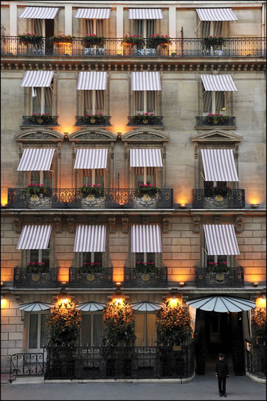 Façade du Lancaster-1