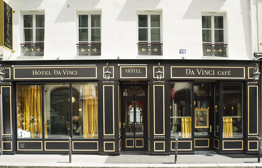 HOTEL DA VINCI FACADE 1