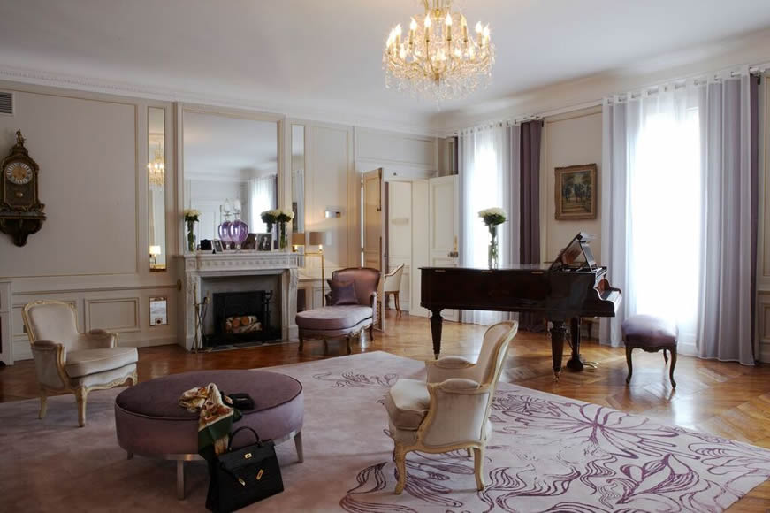 Signature Suite