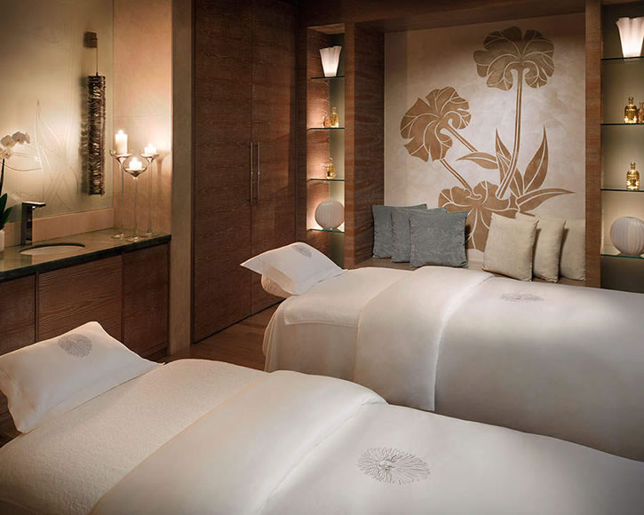 one-and-only-the-palm-spa-treatment-room