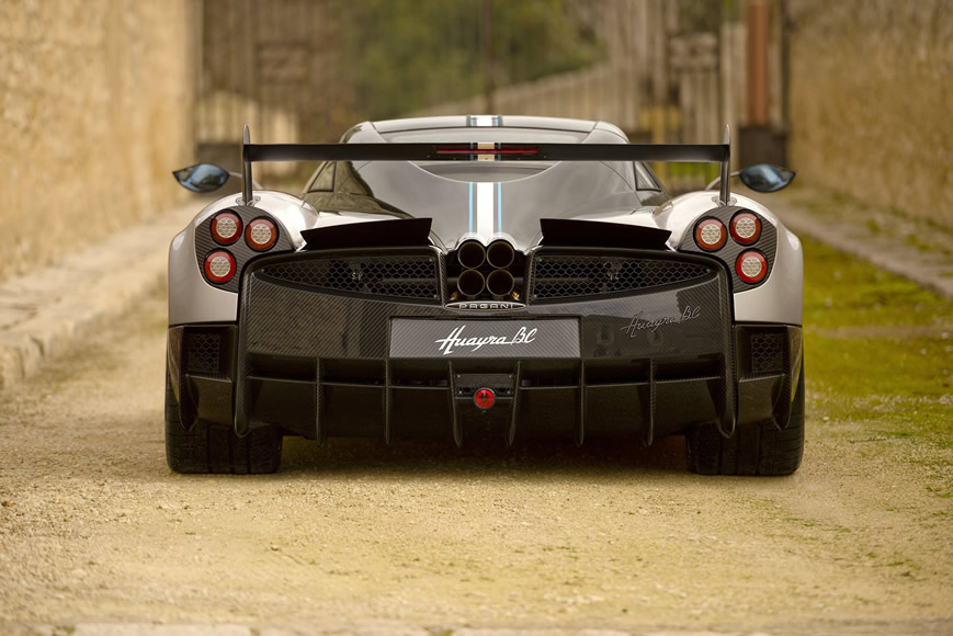pagani-huaryra-bc-021-1