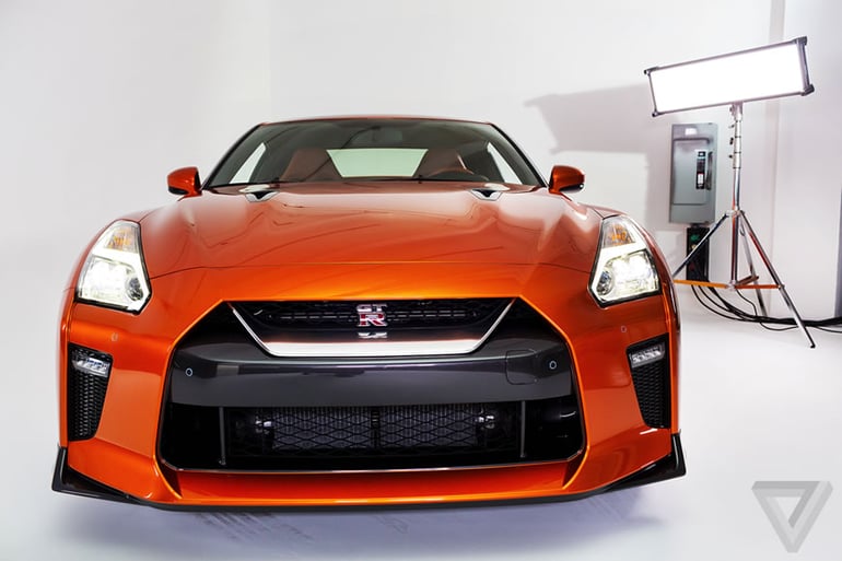 2017-nissan-gt-r-9