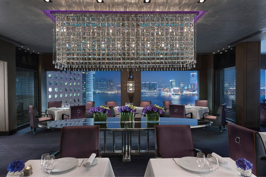 The three Michelin-starred Pierre restaurant offers French cuisine and the best view from anywhere in the hotel