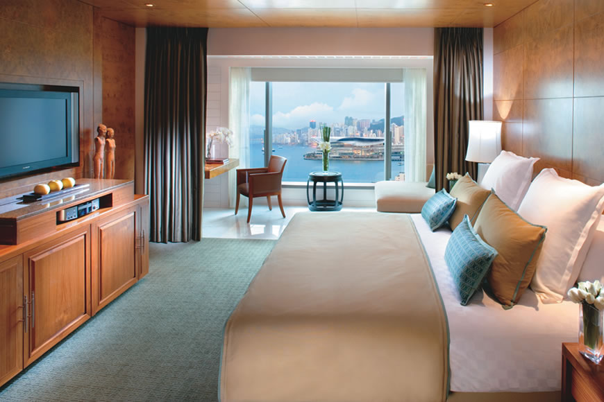 The Harbour Room where I stayed